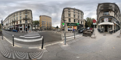 Le Potager des Halles inside