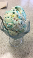 Oberweis Ice Cream And Dairy Store food