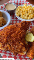 Rocky's Hot Chicken Shack food