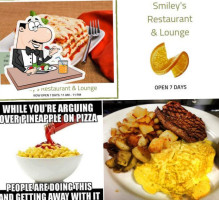 Smiley's Restaurant & Lounge food