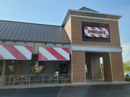 Tgi Fridays outside