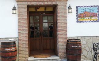 Nuevo Mesón De La Villa De Alfarnate food