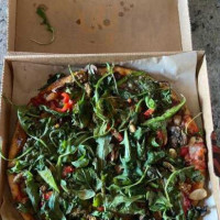 Blaze Pizza food