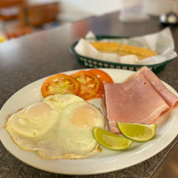 El Rey De Las Fritas food