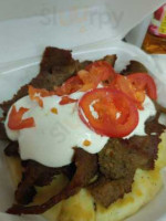 Spanky's Gyros Iii food