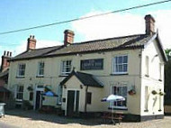 The Crown Inn outside