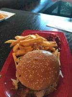 Red Robin Gourmet Burgers And Brews food