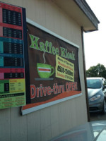 Kaffee Kiosk Coffee Shop Drivethru outside