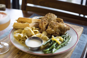 Founding Farmers Reston Station food