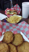 Gary's Drive In, LLC food