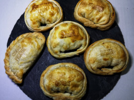 Empanadas Malvon Moncloa food