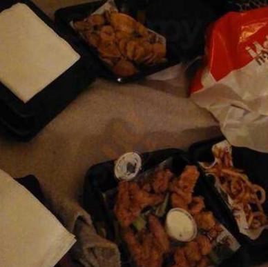 Hooters