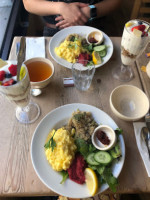 Le Pain Quotidien food