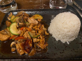 Le Bistrot Thai food