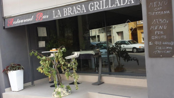 La Brasa Grillada inside