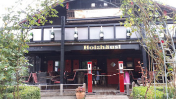 Holzhäusl outside