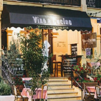 Vino e Cucina outside