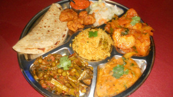 Taj Tandoori food