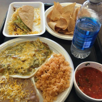 Papa Chevo's Taco Shop food