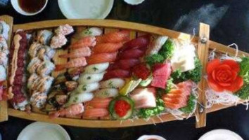 Sushi Garden food