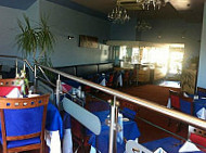 Maharanis outside