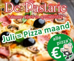 De Pastarie- Italiaanse Wijnen En Specialiteiten food