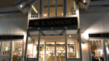 W.b. Samson Bekkestua inside