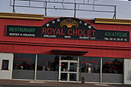 Royal Cholet outside