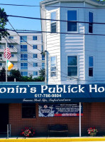 Cronin's Publick House food