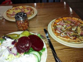 Village Inn Pizza Parlor food