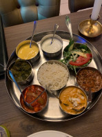 Anand – Indisches Spezialitätenrestaurant food