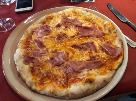 Pizzeria Cassavia food