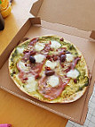 Le Camion Pizza Etxekoak food