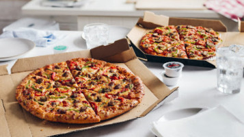 Domino's Pizza food