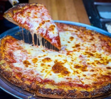 Z Pizza food
