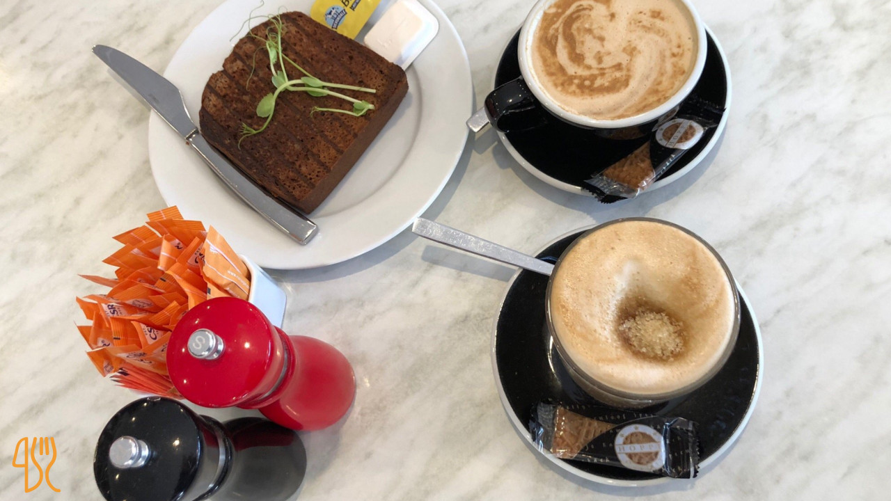 Cosis Cafe