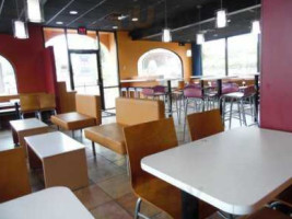 Taco Bell inside