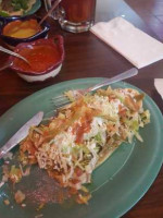 Los Dos Hermanos food