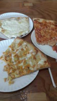 Vincent's Pizzeria food