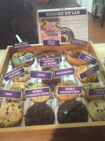 Insomnia Cookies food