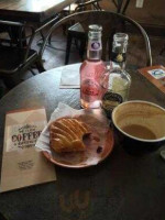 De Clieu Coffee food