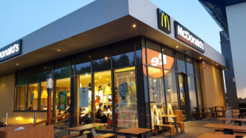 Mcdonald's inside