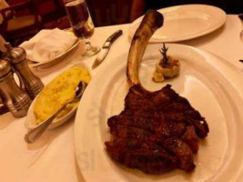 Great Oak Steakhouse food