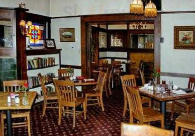 Canino's Italian Restaurant