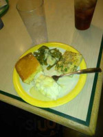 Hometown Buffet food