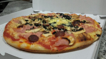 Pizza Al Tall food