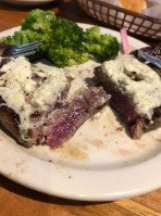 Logan's Roadhouse food