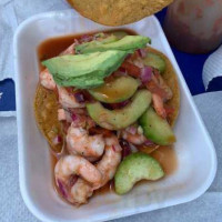 Mariscos Y Birrieria El Prieto food