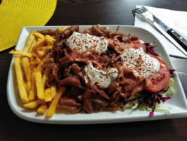 Döner Palast food