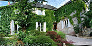 La Boissiere outside